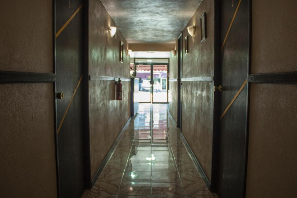 OYO Hotel Bicentenario Tampico Exterior foto